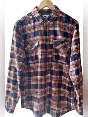 Men's VISSLA Plaid Flannel 100% Cotton Shirt. Navy Brown. Size M. Worn Once.